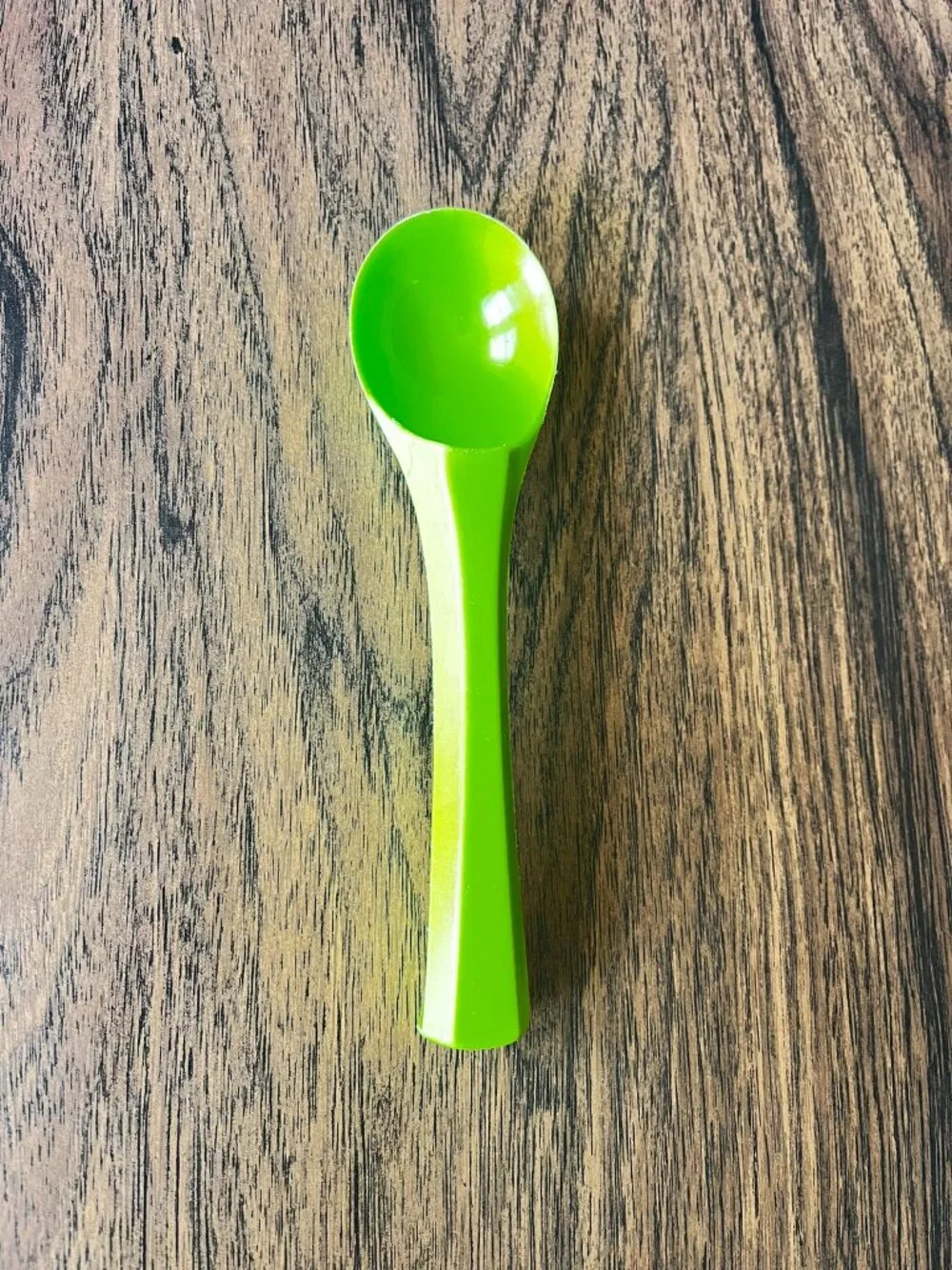 Vintage 1970s Lime Green Rubbermaid Ice Cream Scoop